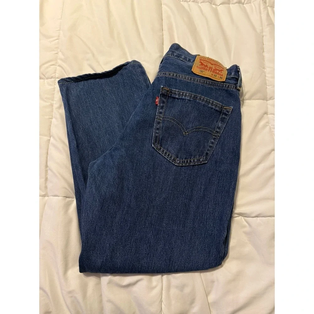 Levis levi 550
